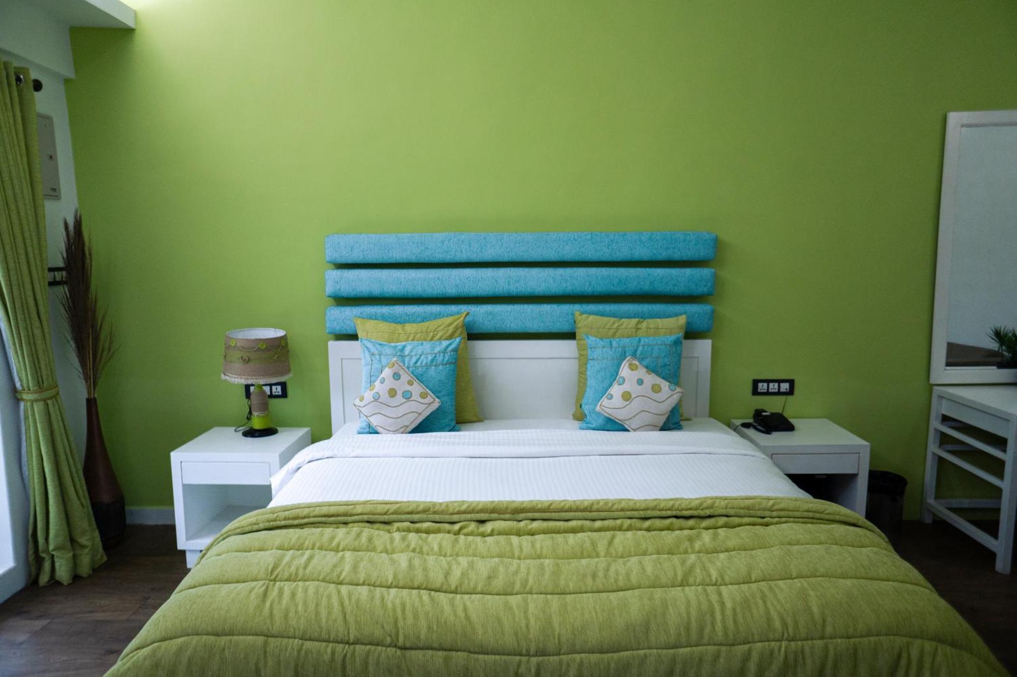 Regenta Beach House Resort, Goa บีนอลิม ภายนอก รูปภาพ