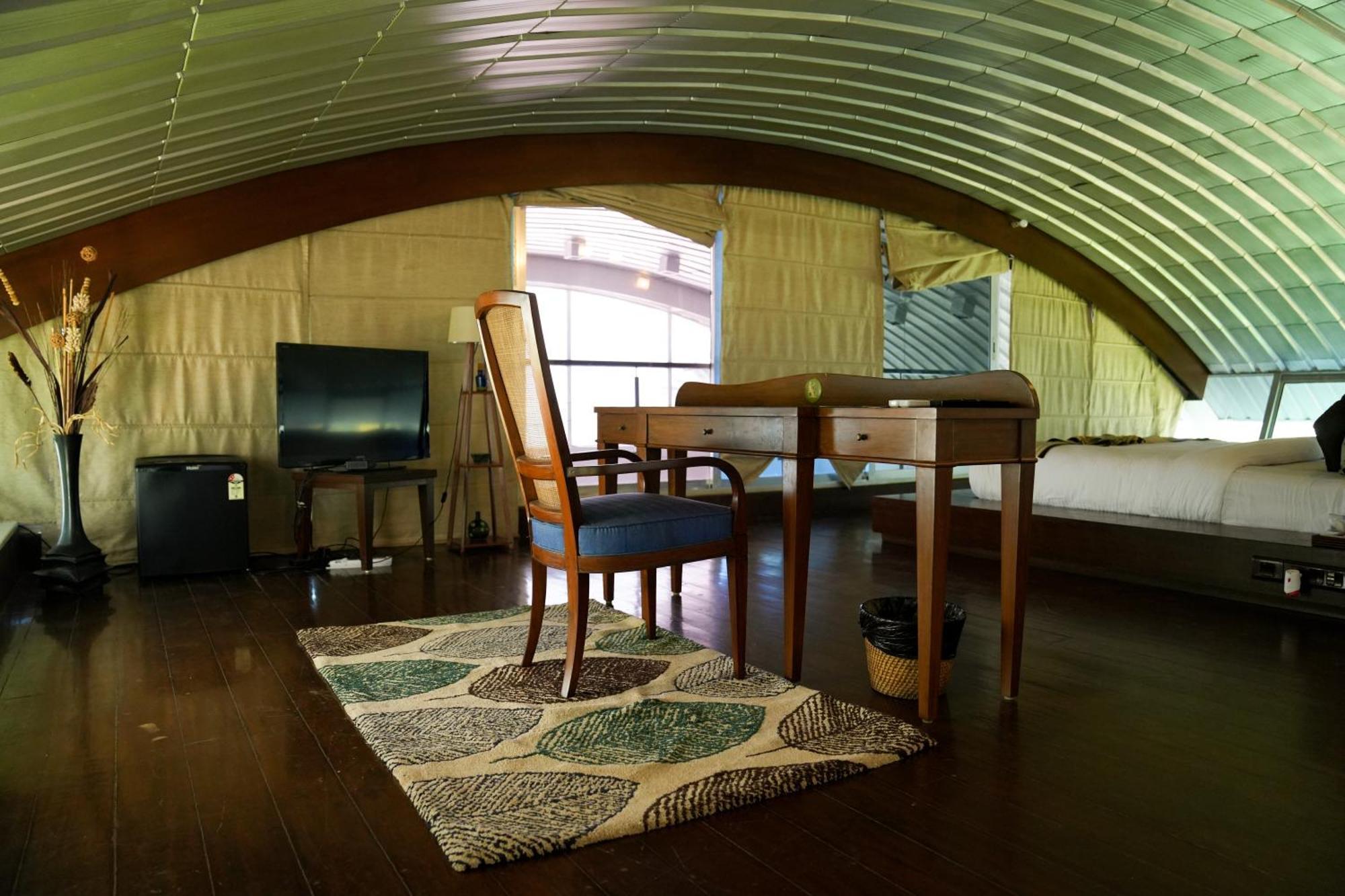Regenta Beach House Resort, Goa บีนอลิม ภายนอก รูปภาพ