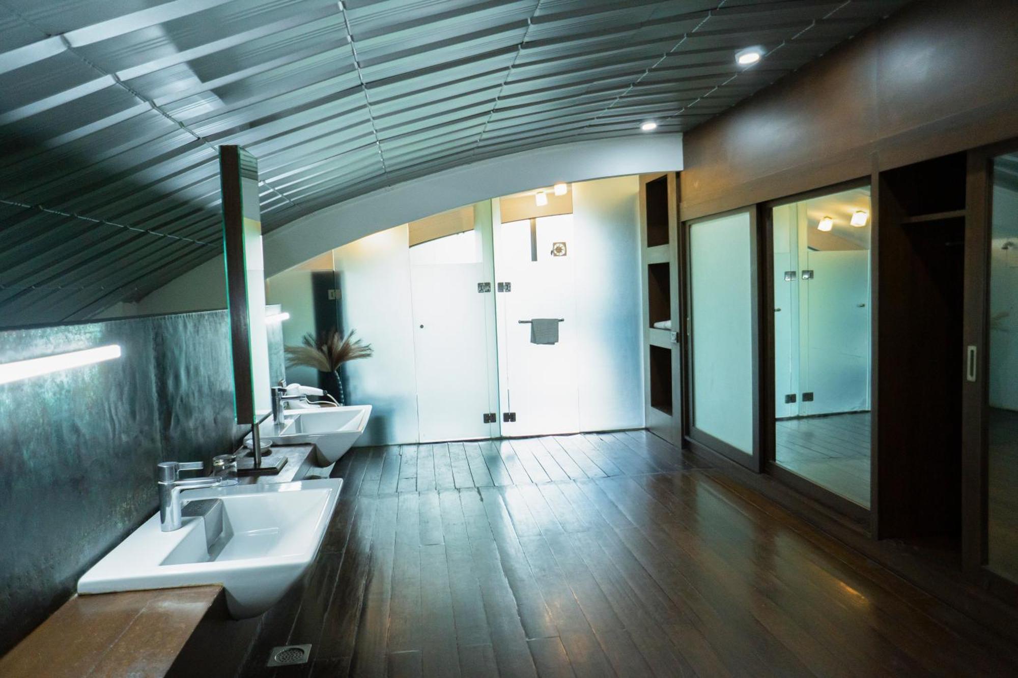 Regenta Beach House Resort, Goa บีนอลิม ภายนอก รูปภาพ