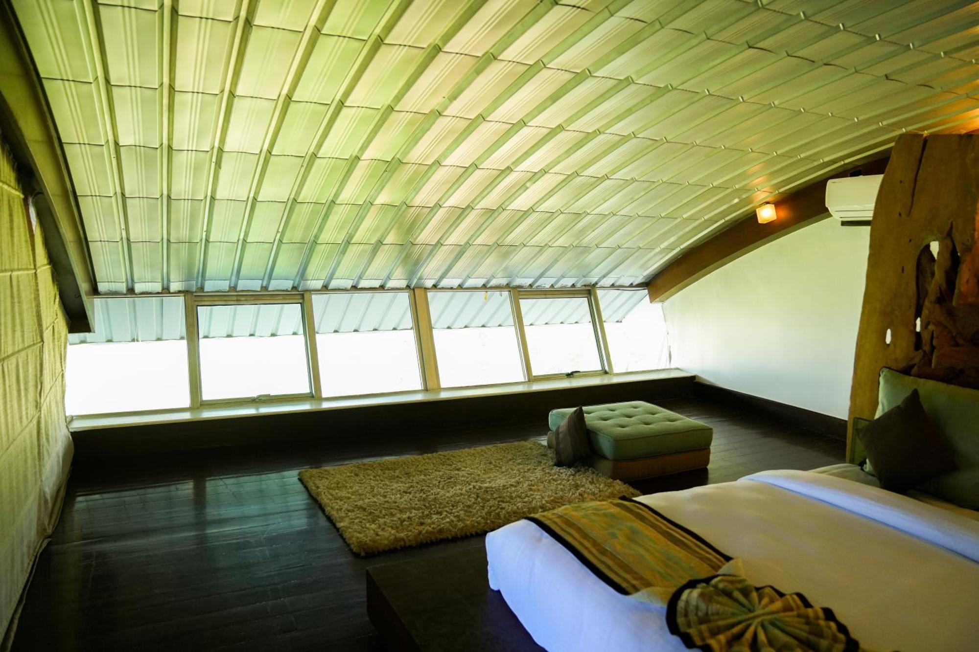 Regenta Beach House Resort, Goa บีนอลิม ภายนอก รูปภาพ