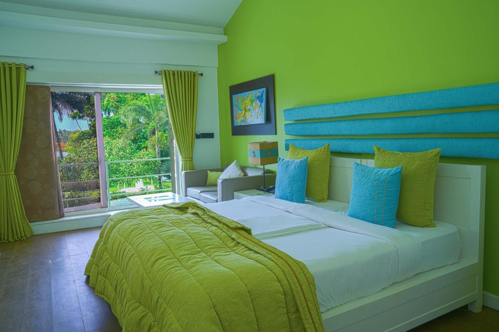 Regenta Beach House Resort, Goa บีนอลิม ภายนอก รูปภาพ