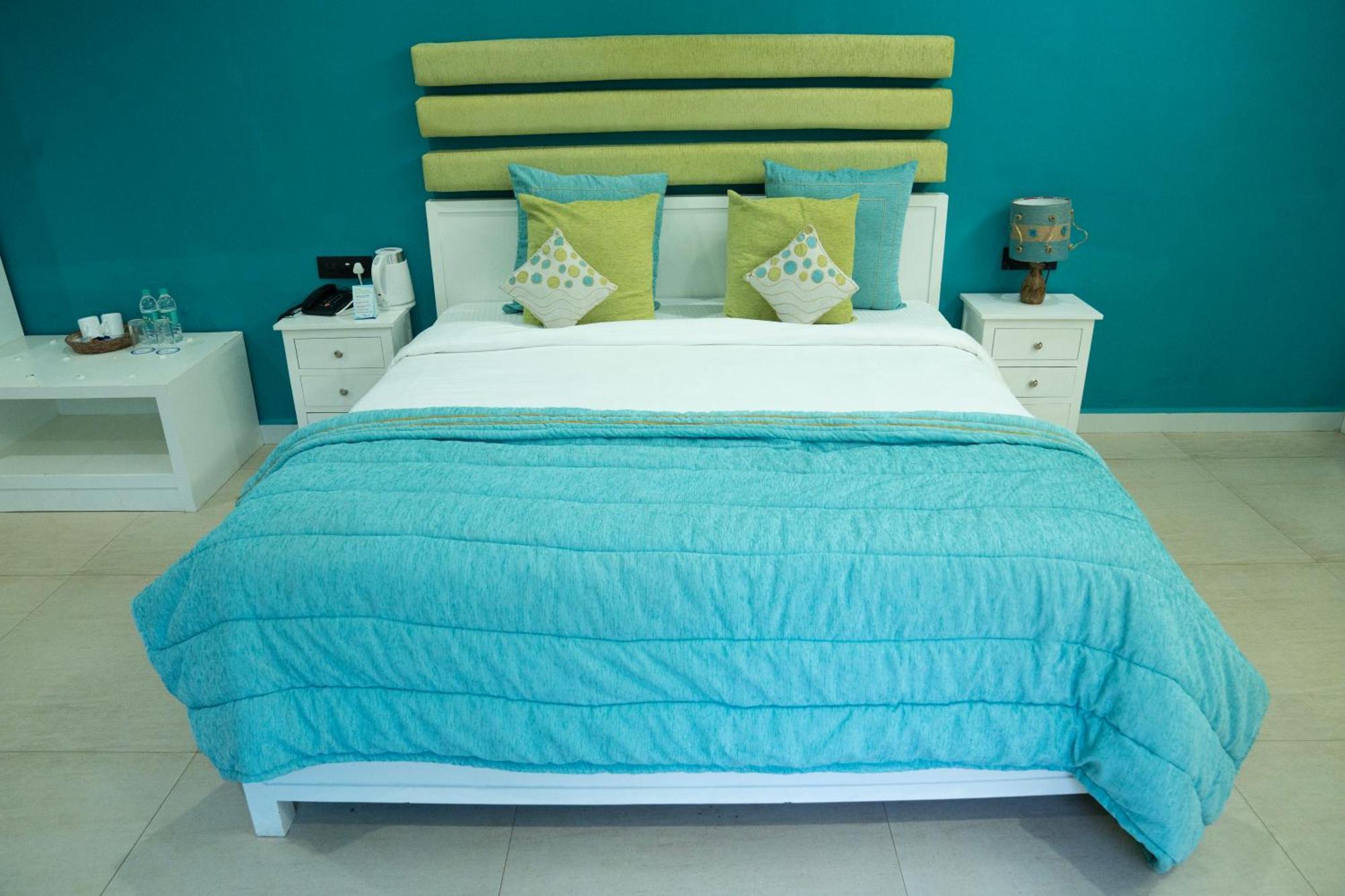 Regenta Beach House Resort, Goa บีนอลิม ภายนอก รูปภาพ