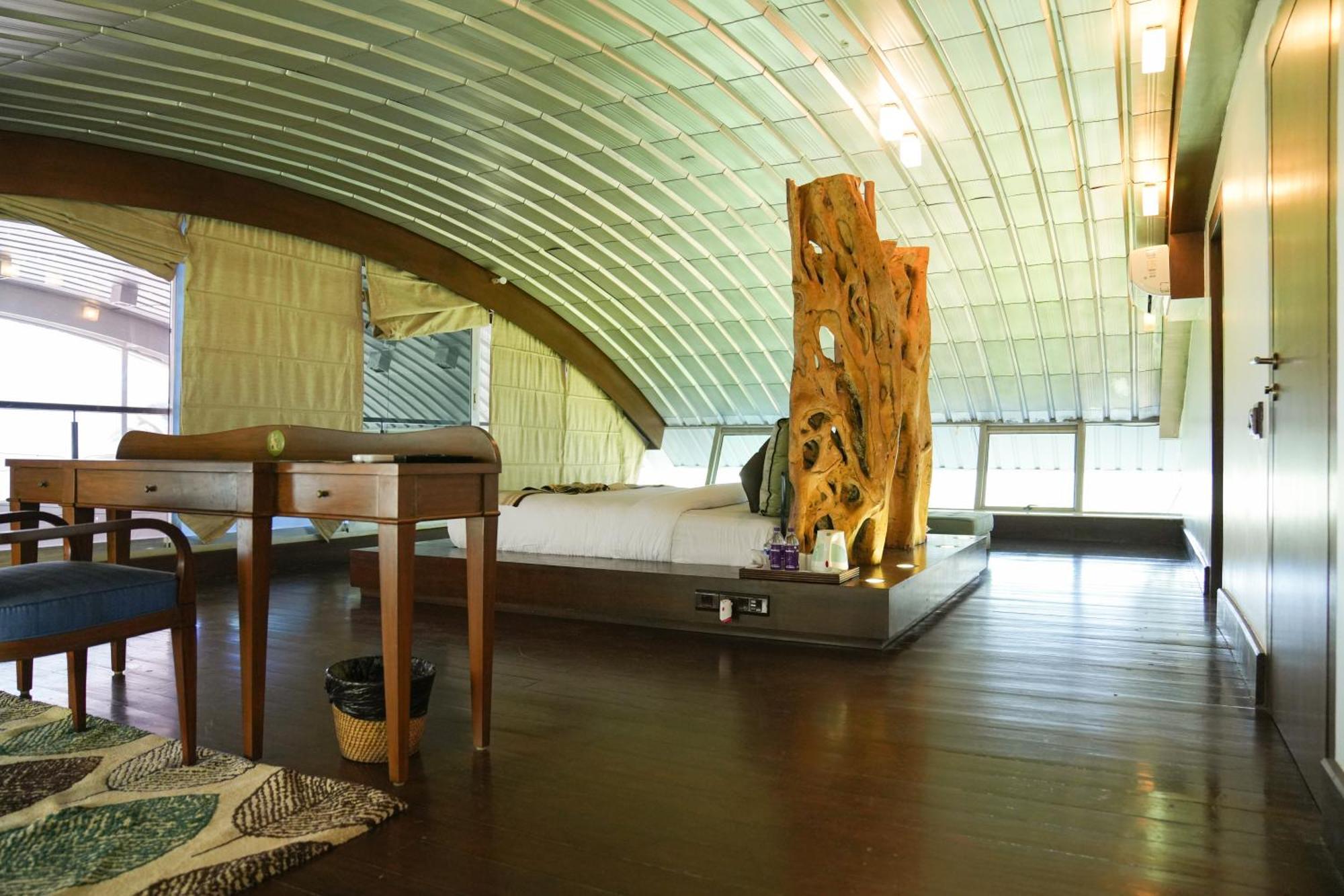 Regenta Beach House Resort, Goa บีนอลิม ภายนอก รูปภาพ